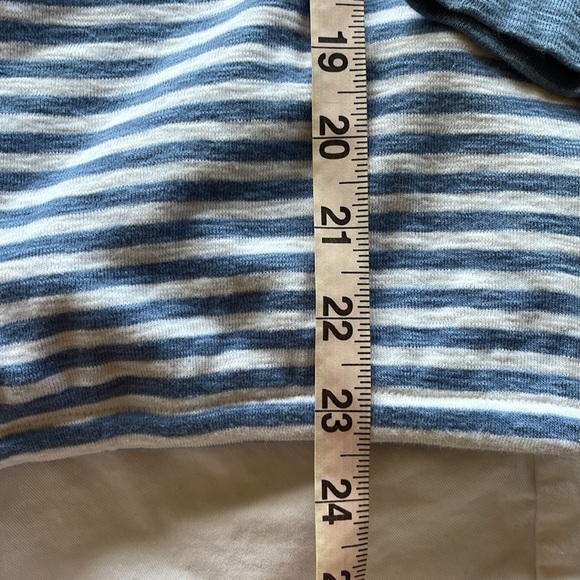 Jones New York Blue Stripe Long Sleeve Drawstring Waist Crewneck Top Tee Sz M - Picture 12 of 14